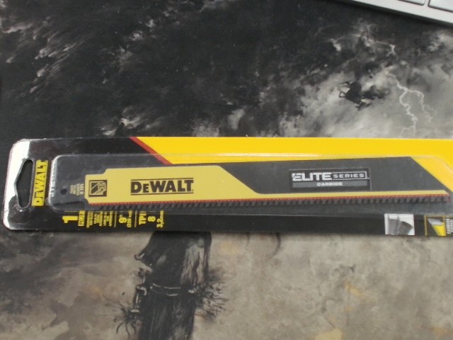 Lame de scie va et vien