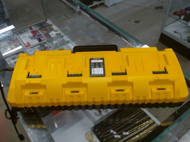 Aftermarket chargeur a batterie 4 ports