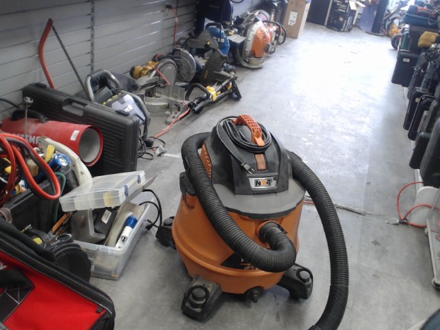 Aspirateur eau-poussiere nxt 14galon