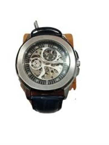 Martyn line montre dans boite