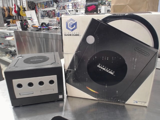 Console game cube