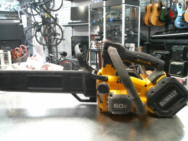 Chainsaw a batterie 60v dewalt a.b.