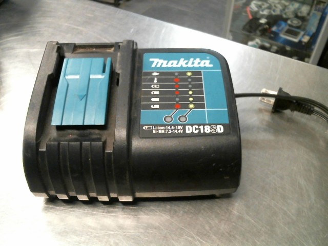 Chargeur makita a.b.