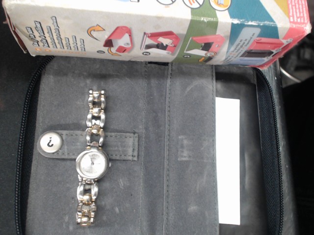 Montre guess femme avec papier