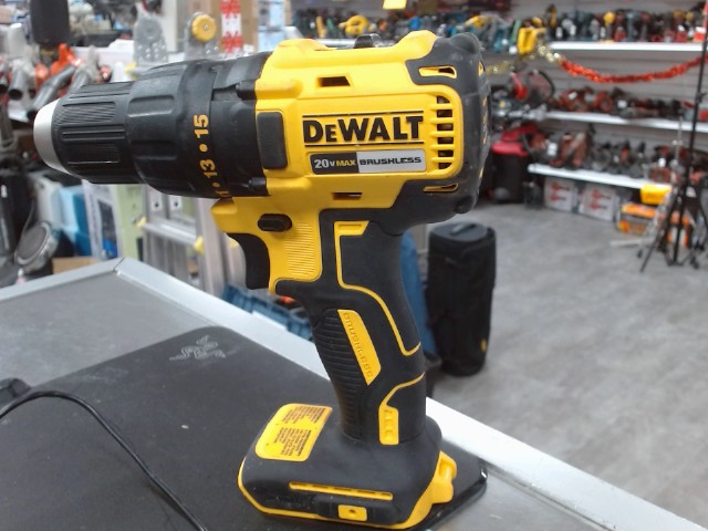 Drill dewalt