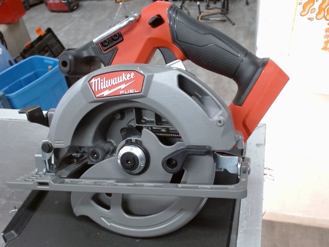 Scie ronde 6 1/2 20v new no acc