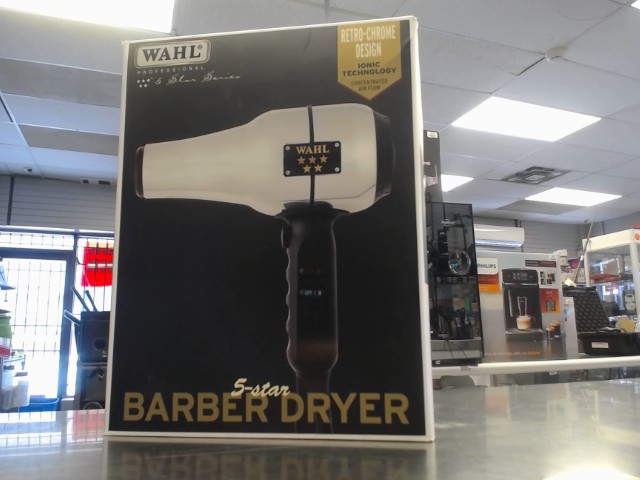 Seche cheveux neuf dans ca boite