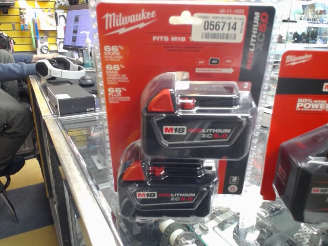 Red lithium m18