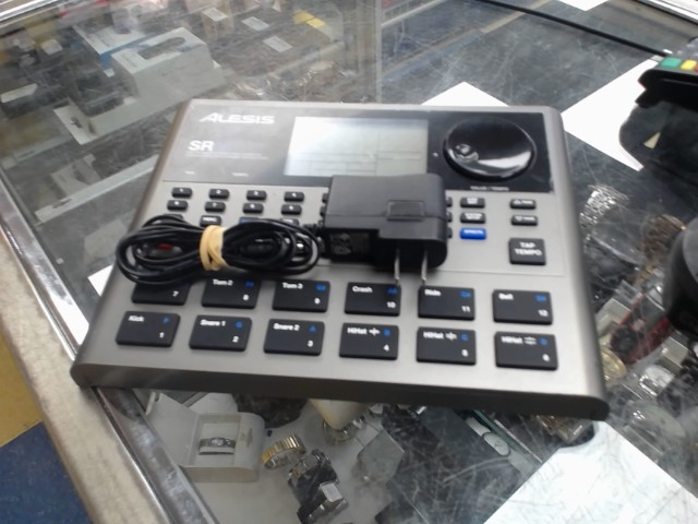 Beat maker avec cable alim