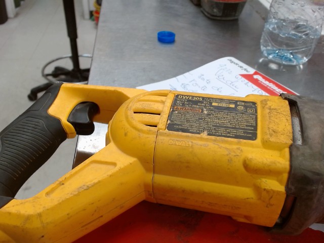 Sawzall dewalt a fil