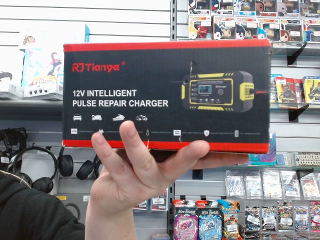 Chargeur batterie auto