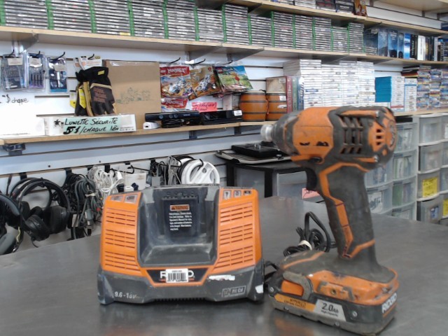 Impact 18v+1batt(2.0ah)+chargeur