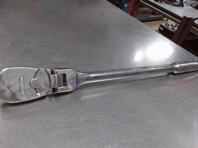 Rochet inclinable 1/2 maximum