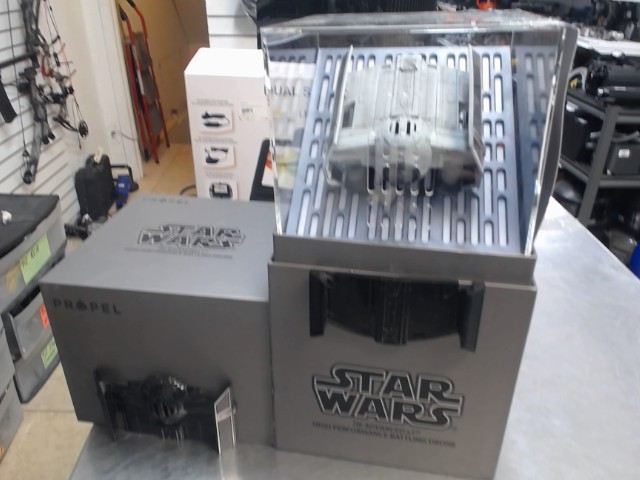 Drone star wars display de collection