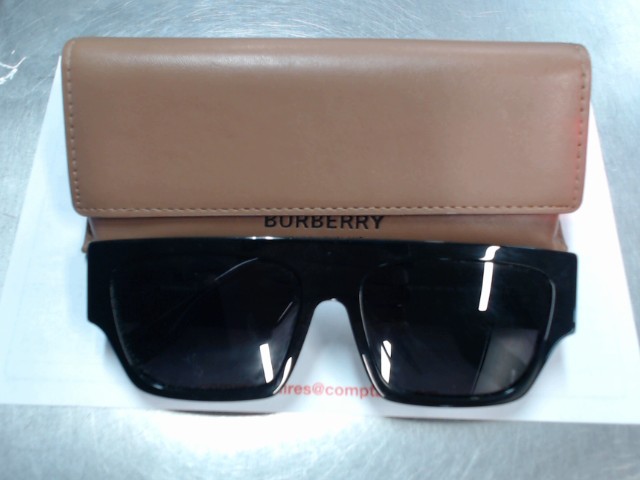 Lunette soleil burberry avec case
