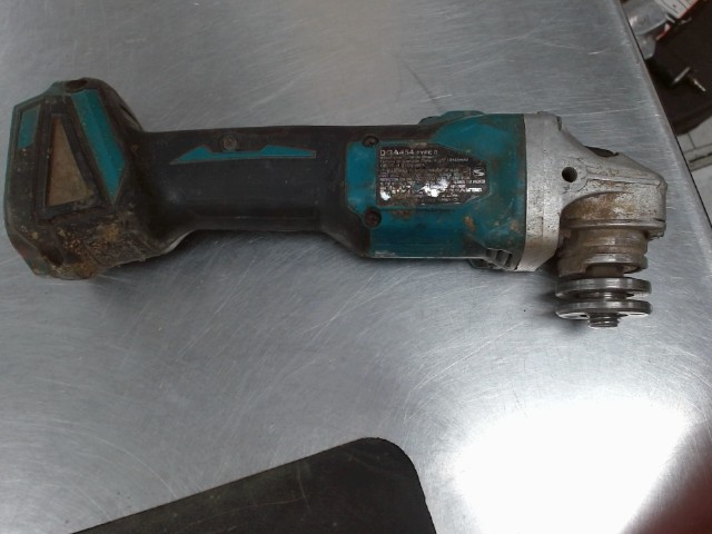 Grinder makita