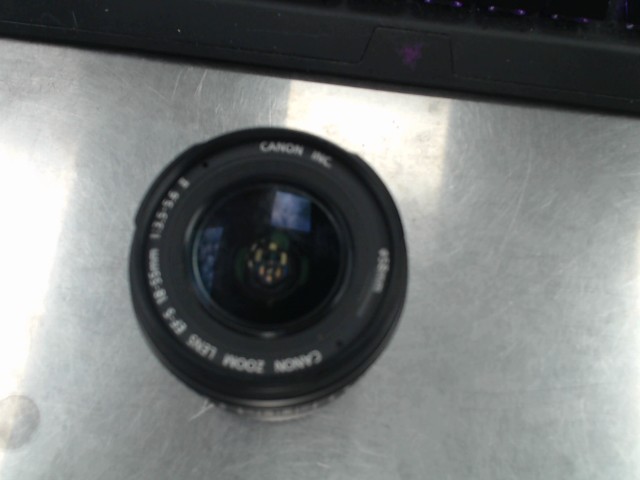 Canon ef-s 18-55mm 1:3.5-5.6 ii
