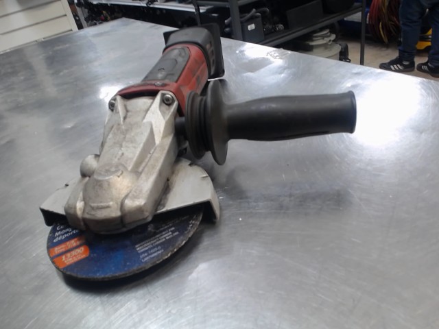 Grinder 18v no batt/chargeur nocase