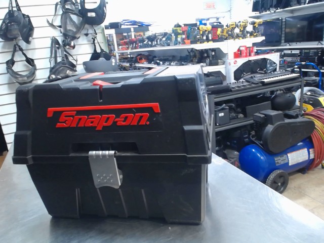 Shopvac 18v no batt/chargeur+tuyau