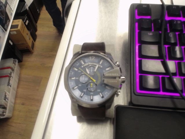 Montre bracelet cuir cadran bleu