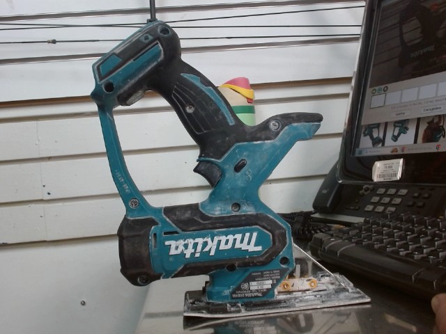 Scie a plaque de platre