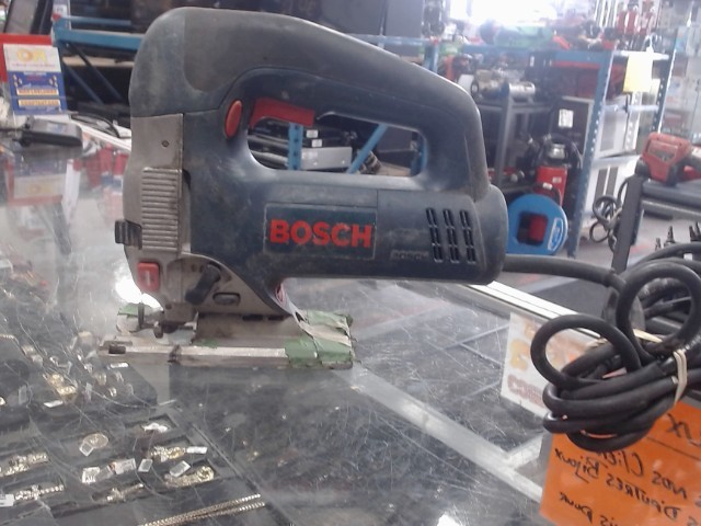 Scie sauteuse electrique