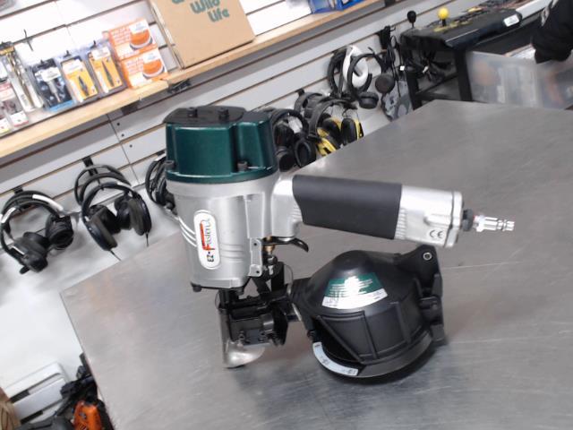 Cloueuse air canexel