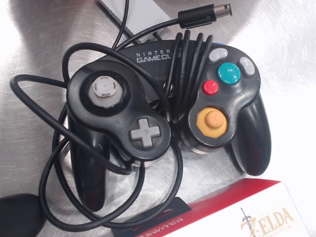 Manette gamecube noir analogue usee