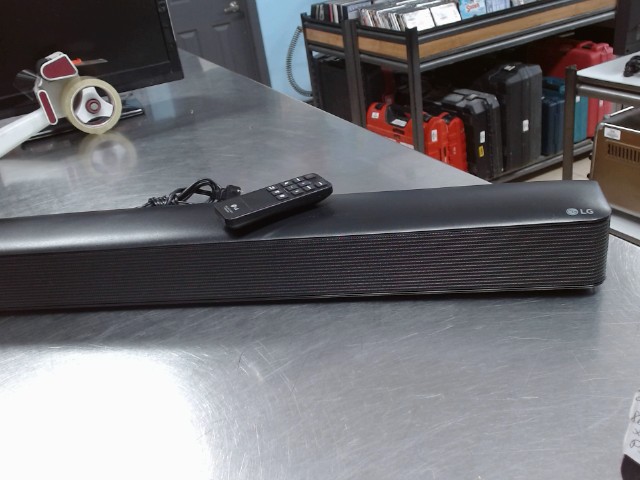 Lg soundbar + manette