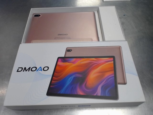 Tablette rose avec un clavier dans boite