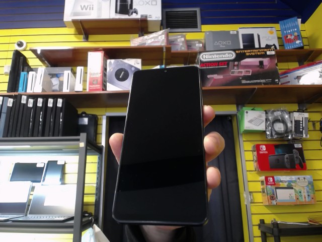 T�l�phone cellulaire comme neuf