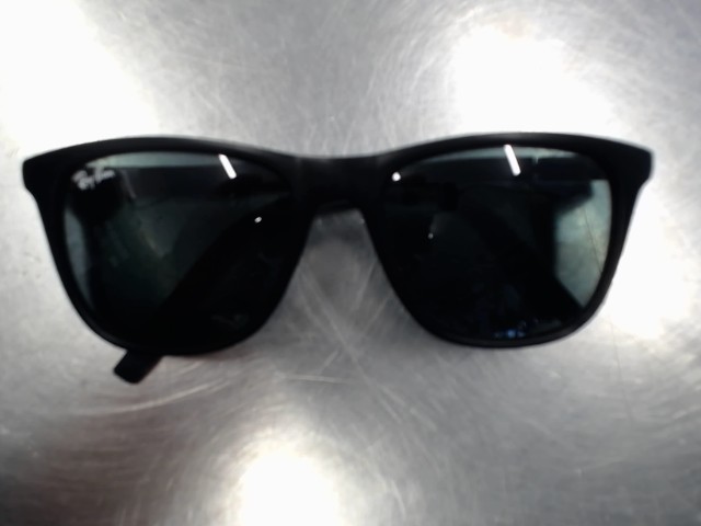 Lunette rayban bon etat