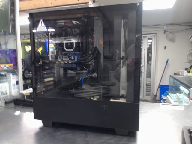 I5-6600/16gbram/256gbssd/gtx1030