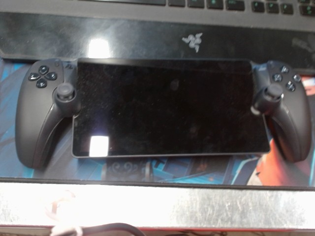 Ps portal noir used no acc