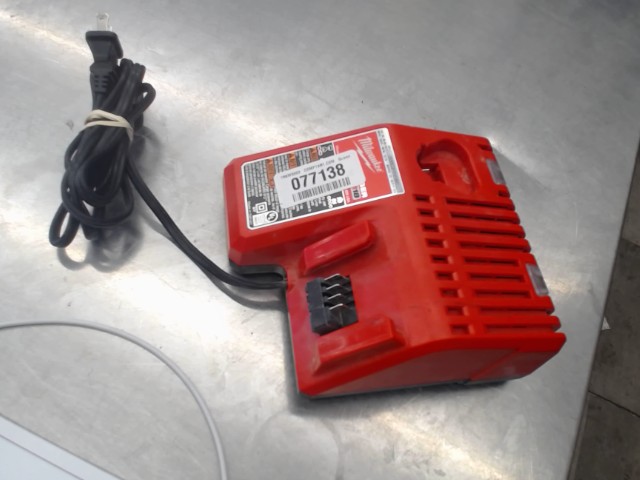 Chargeur milwaukee m12 m18