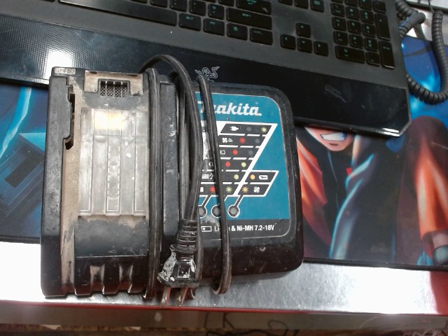 Chargeur makita