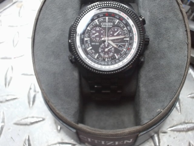 Perpetual calendar chronograph eco drive