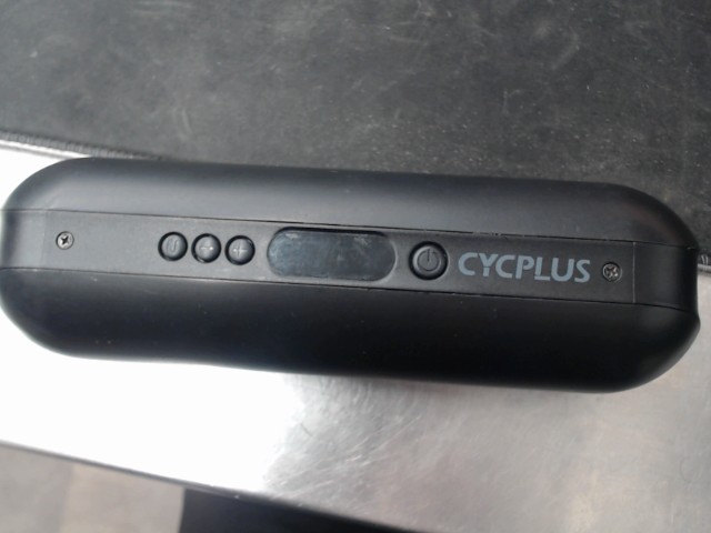 Pompe a velo sans chargeur usb c
