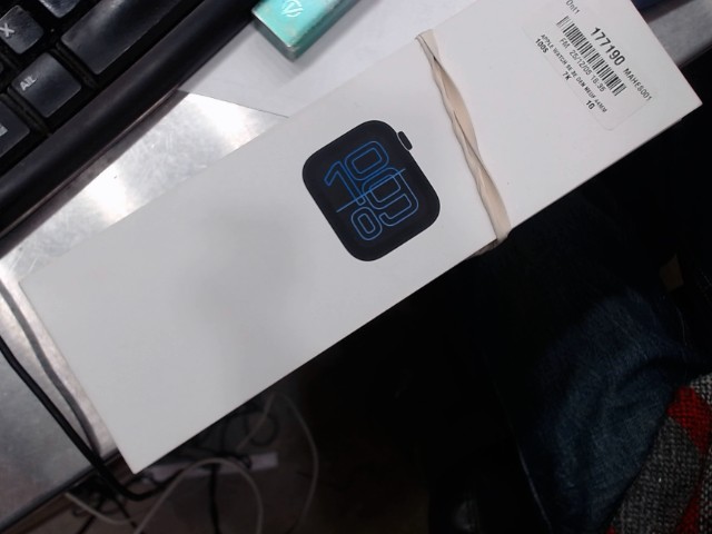 Apple watch se 3e gen neuf 44mm