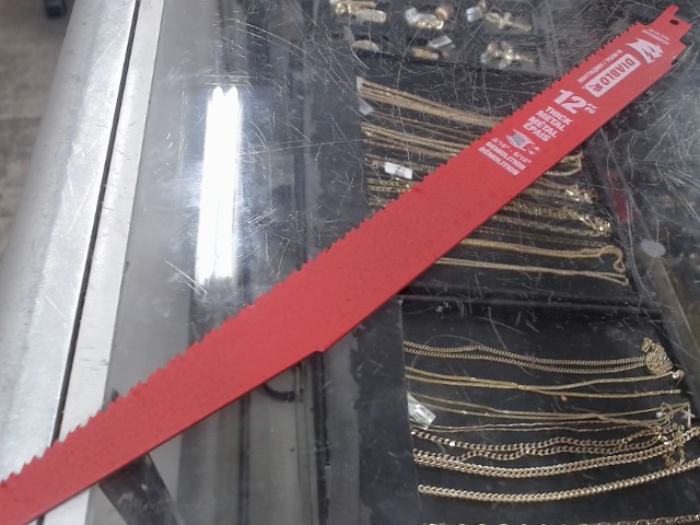 Lame de scie va-et-viens