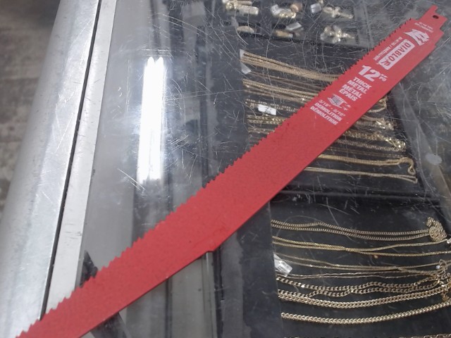 Lame de scie va-et-viens