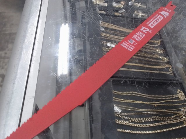 Lame de scie va-et-viens