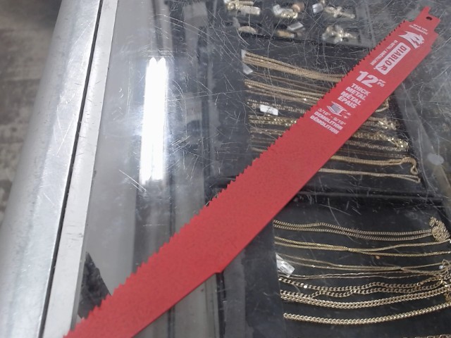 Lame de scie va-et-viens