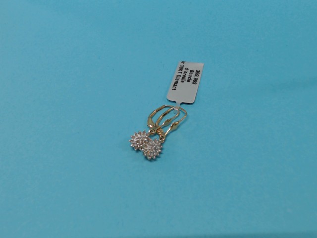 BOUCLES D OREILLES EN OR 10KT