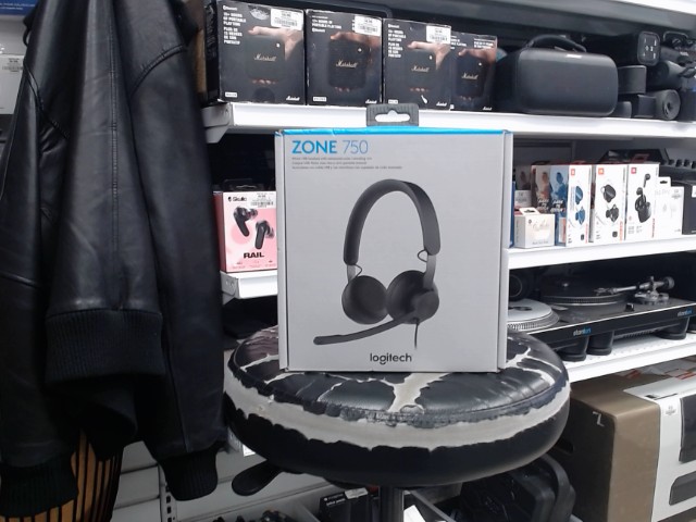 Logitech zone 750 new in box