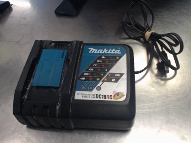 Chargeur makita