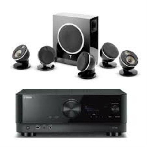 Ampli yamaha avec 5 speaker et un sub