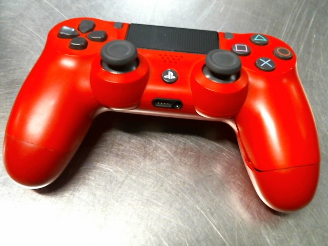 Manette ps4 rouge