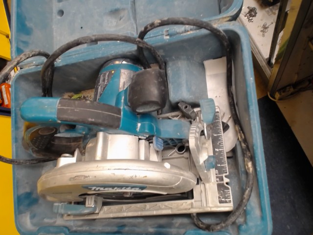 Scie circulaire makita avec case