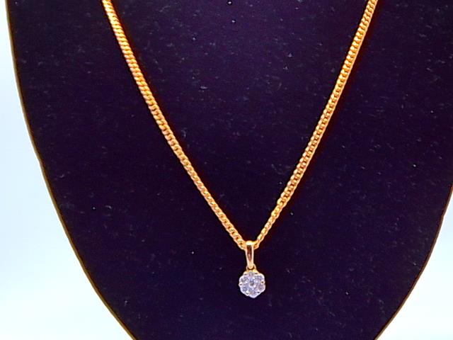 CHAINE EN OR 10KT AVEC PENDENTIF